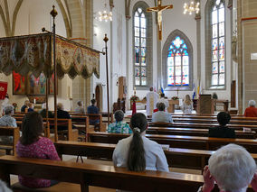 Feierliches Hochamt in St. Crescentius